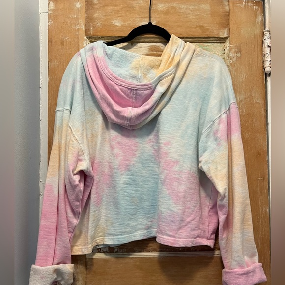 Tie Dye Schweitzer Mountain Cropped Hoodie - Picture 3 of 3